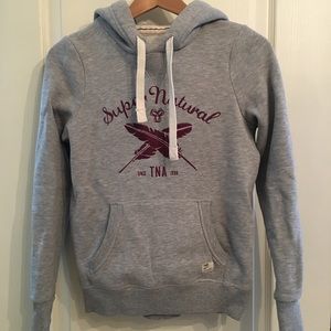 Aritzia TNA comfy hoodie
